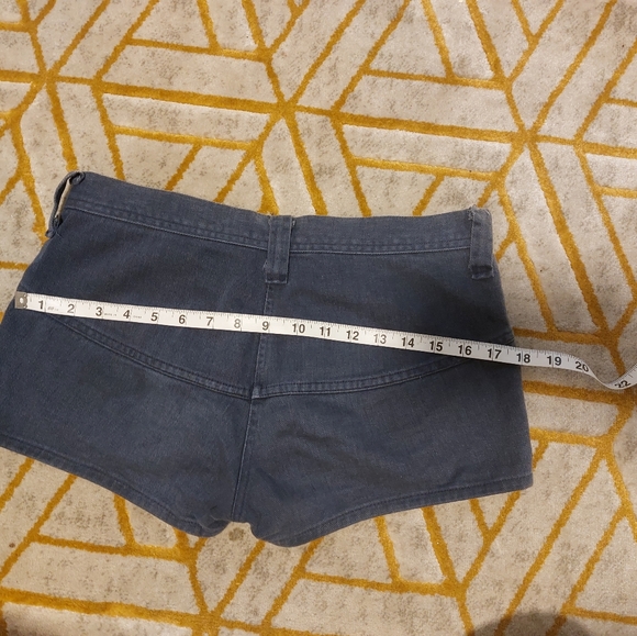 Vintage 70s womens shorts - Picture 6 of 8